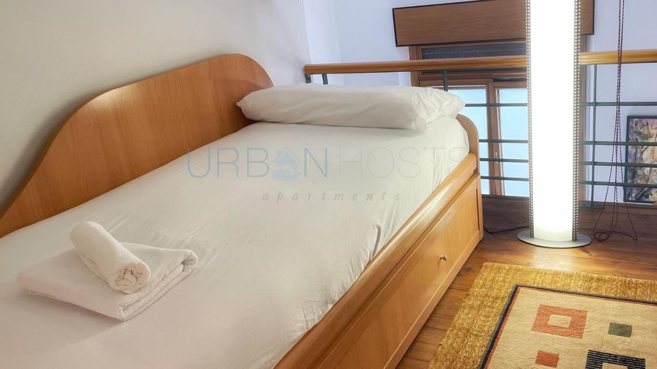 Vivienda Turistica Con Encanto Centrico, Wifi Y Patio 빌바오 외부 사진
